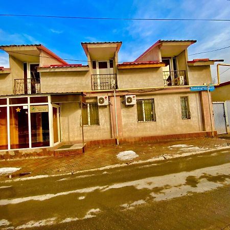 Esentai Hostel Алмати Екстер'єр фото