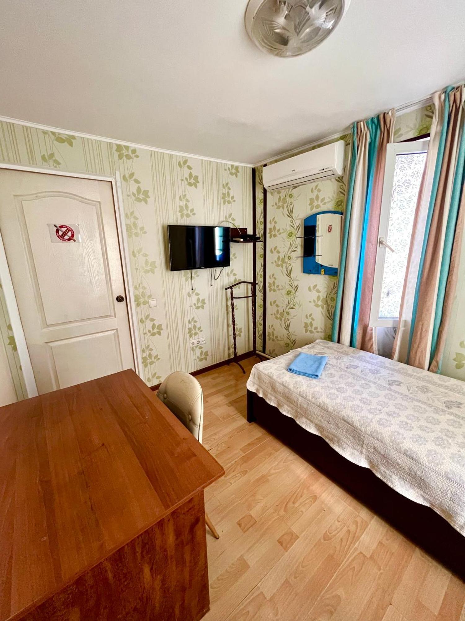 Esentai Hostel Алмати Екстер'єр фото