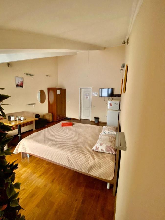 Esentai Hostel Алмати Екстер'єр фото