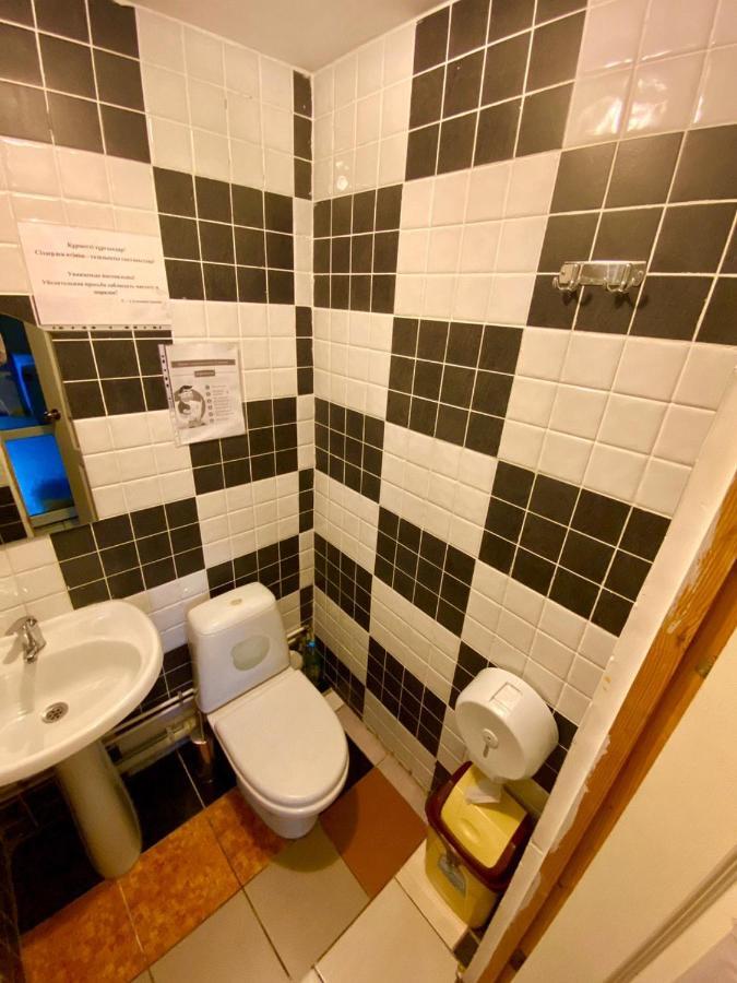 Esentai Hostel Алмати Екстер'єр фото