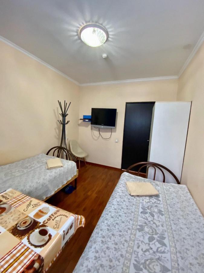 Esentai Hostel Алмати Екстер'єр фото